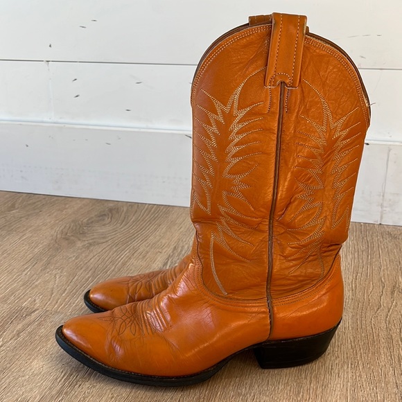 Nocona Other - Vintage Nocona western cowboy boots, softest leather caramel men’s size 9.5 -